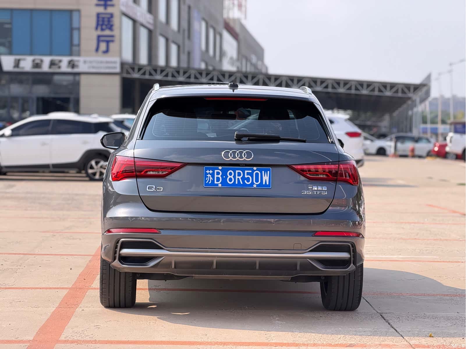 Audi Q3, 2022 4
