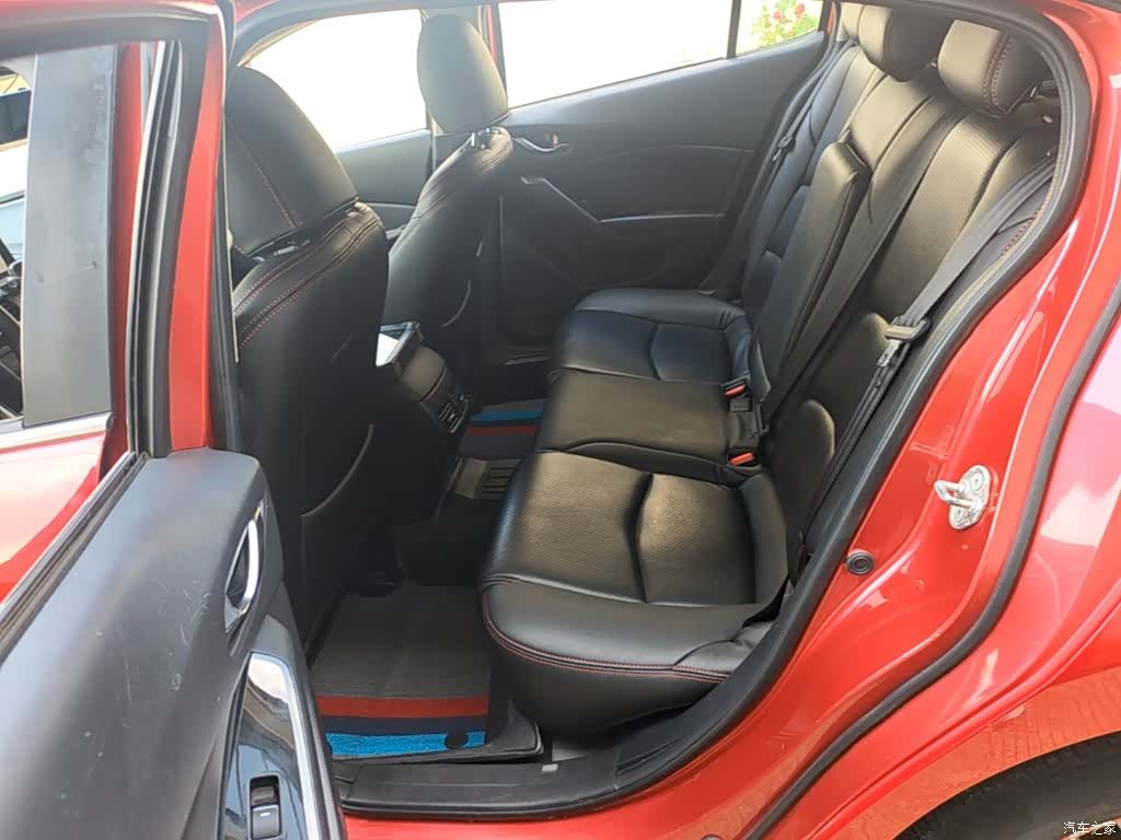 Mazda Mazda3, 2017 17