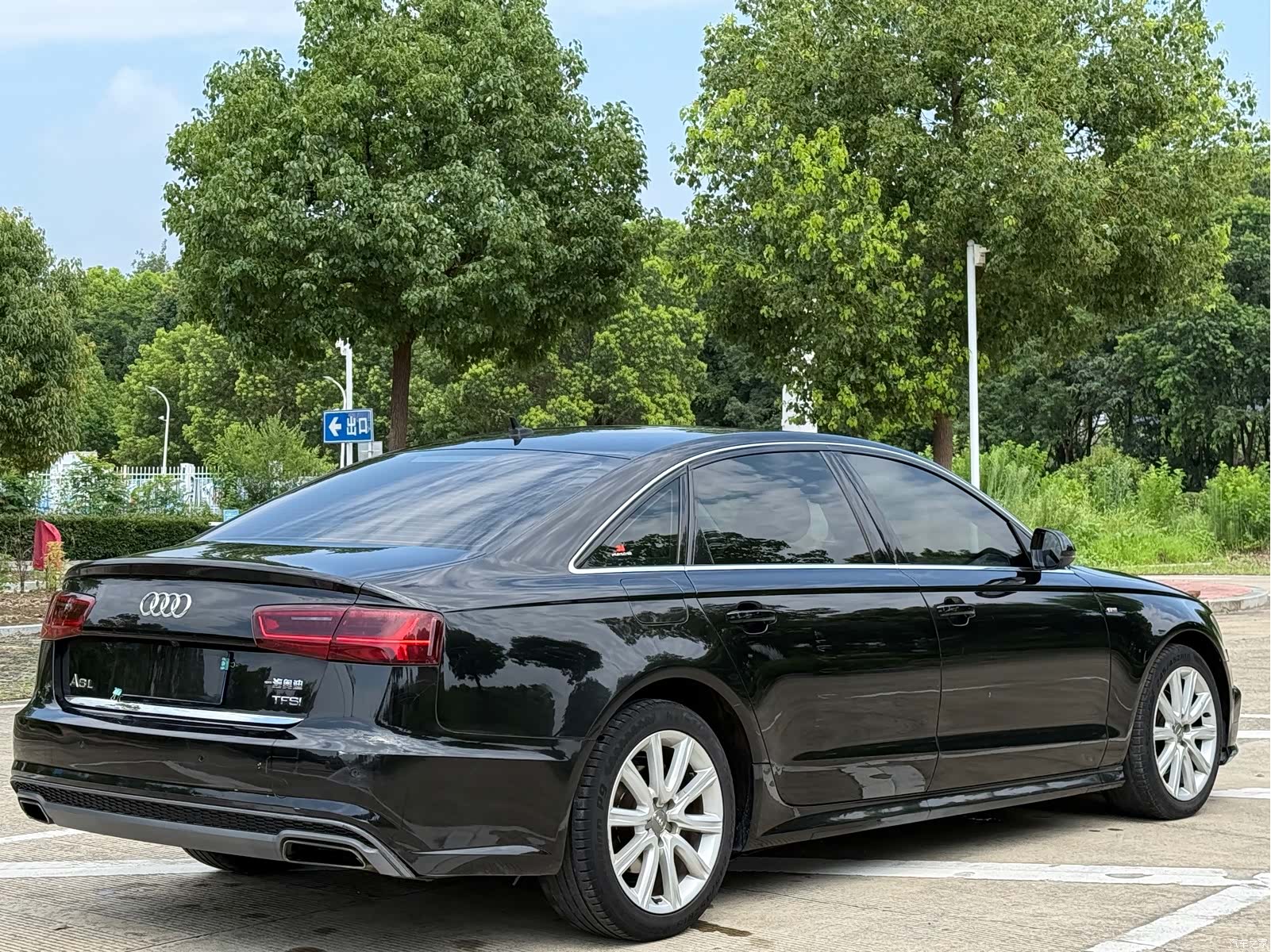 Audi A6L, 2019 9