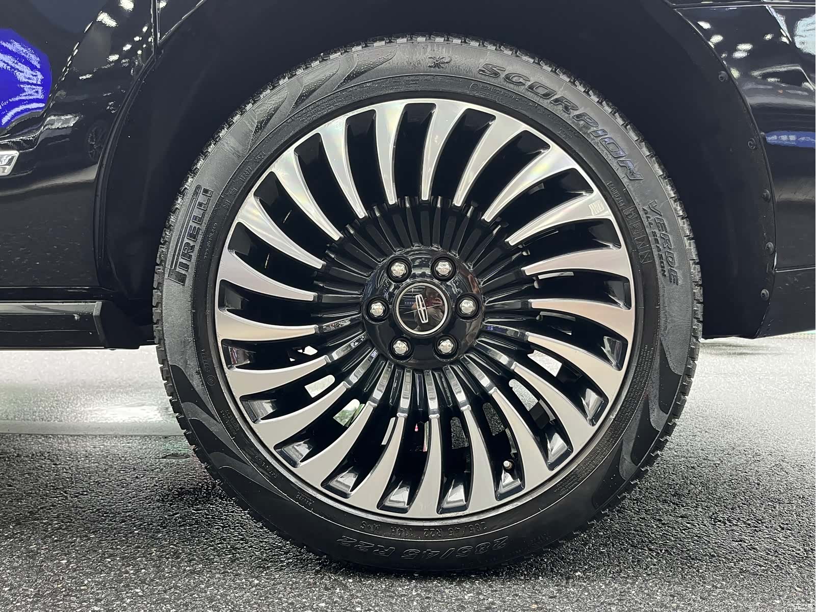 Lincoln Navigator, 2021 21