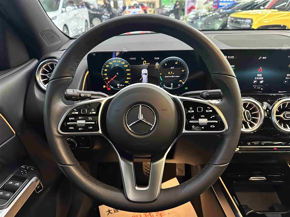 Mercedes-Benz GLB