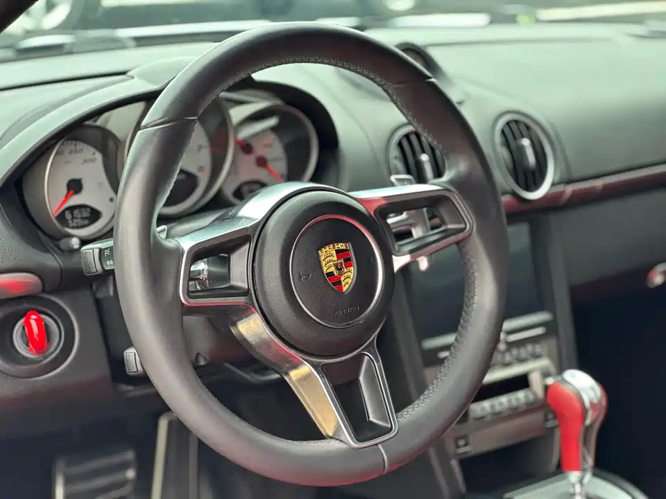 Porsche Cayman