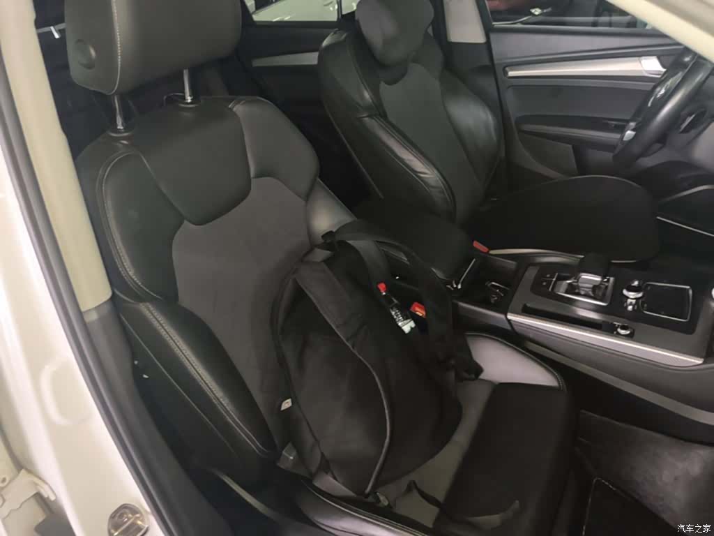 Audi Q5L, 2019 25