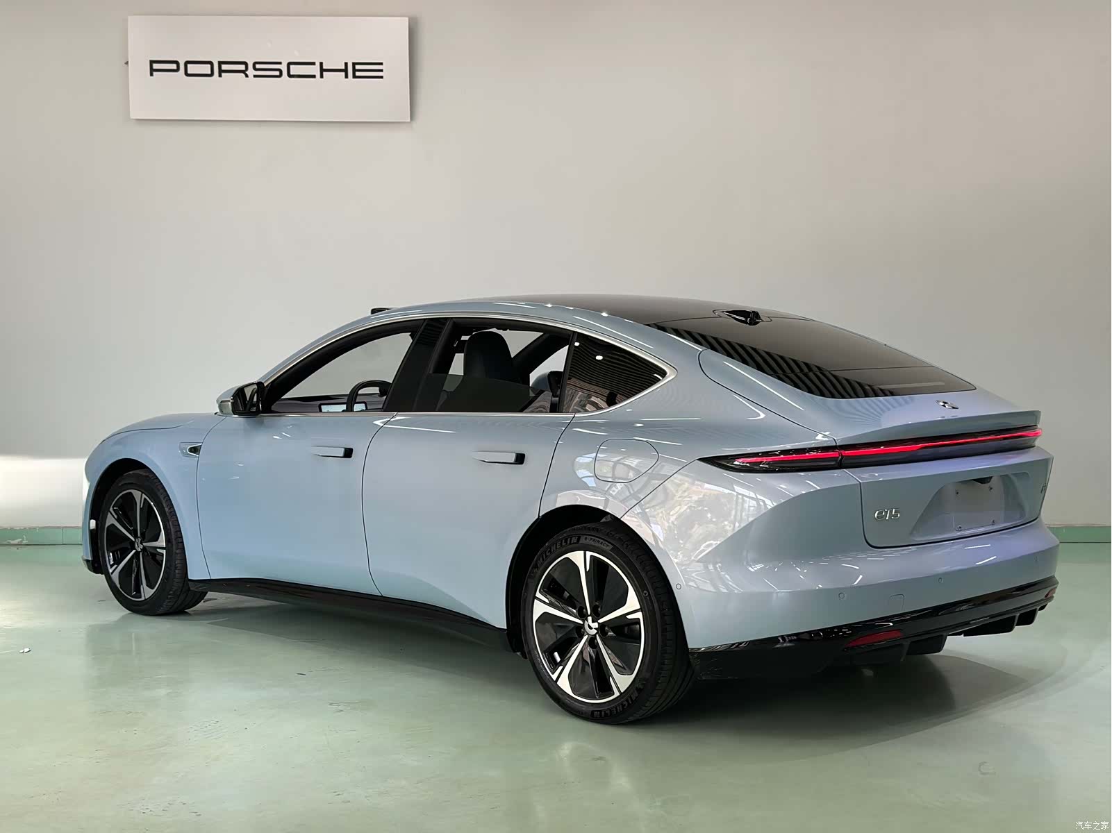 NIO ET5, 2025 3