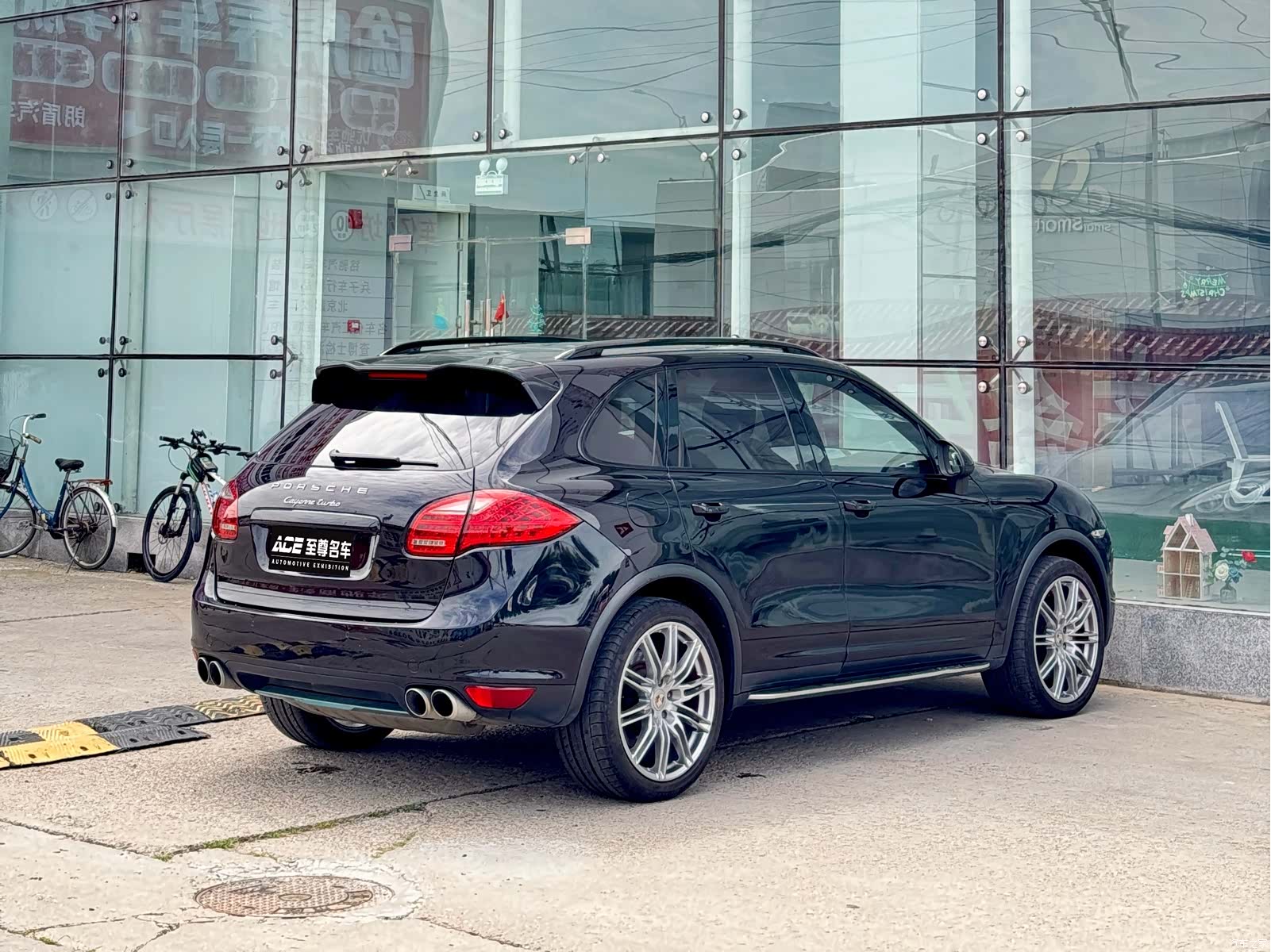 Porsche Cayenne, 2010 4