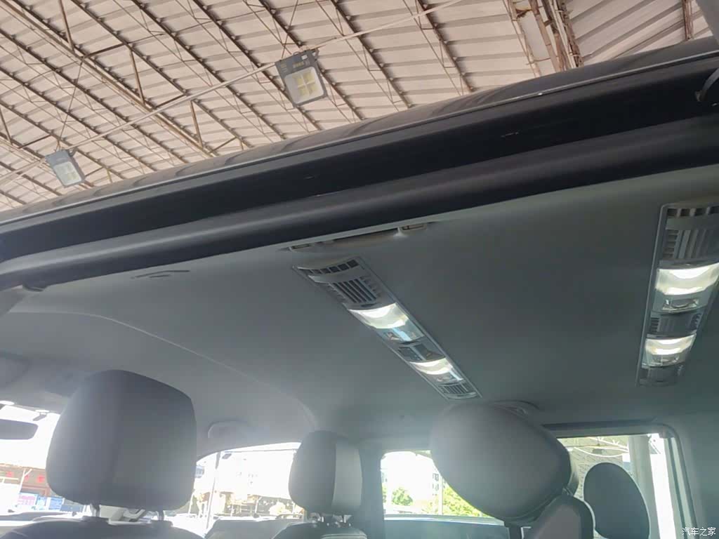 Volkswagen 7, 2017 18