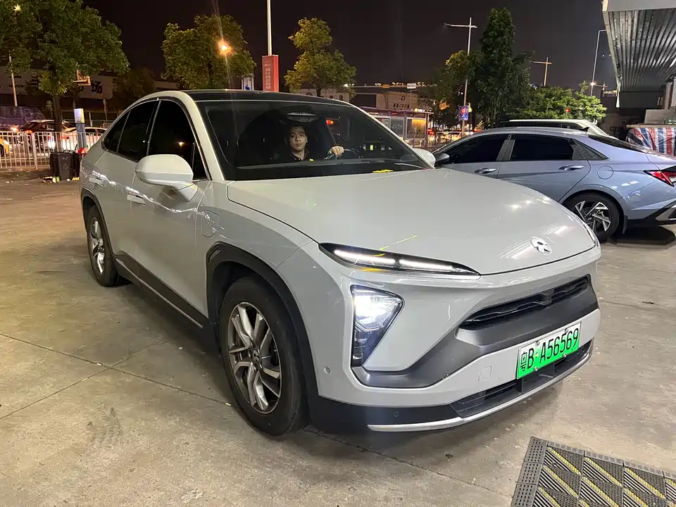NIO EC6