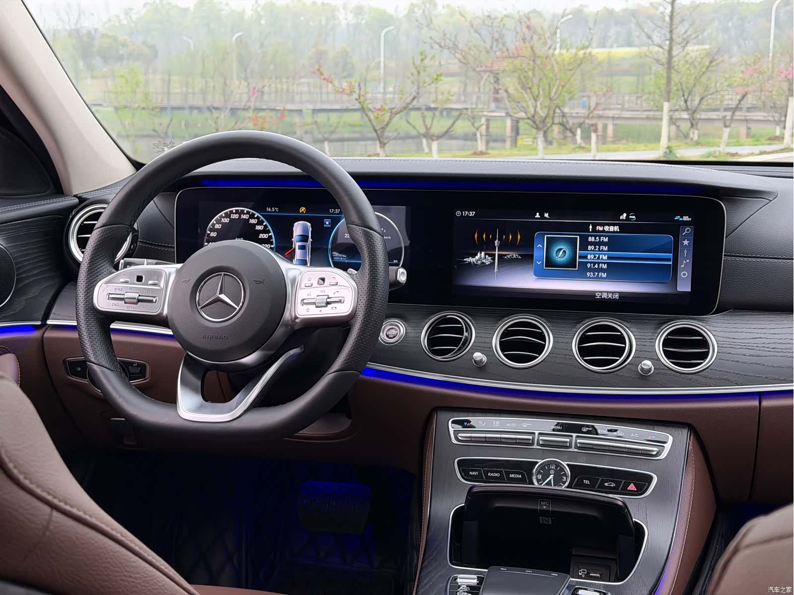 Mercedes-Benz E-Class, 2020 12