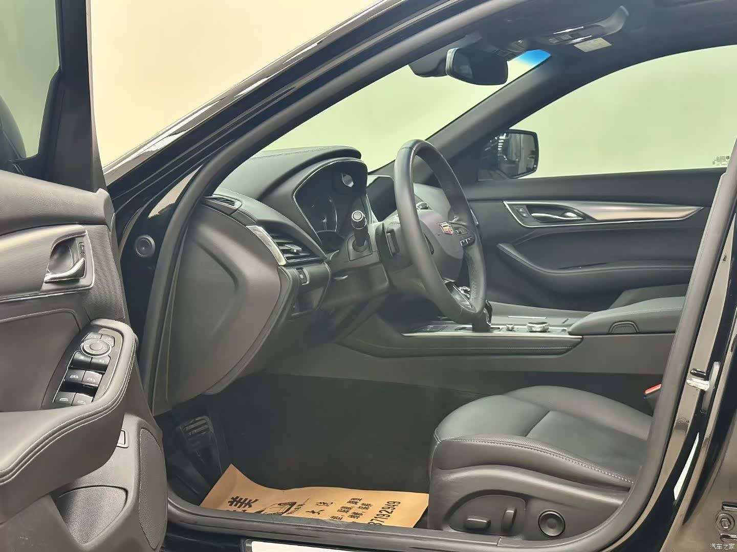 Cadillac CT5, 2023 6