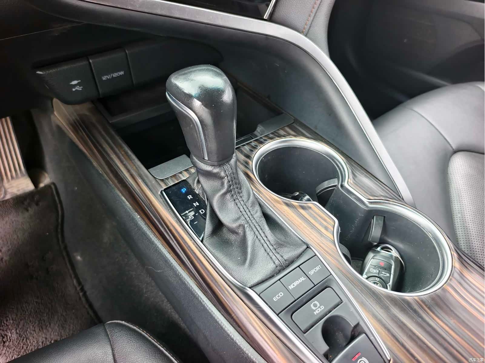 Toyota Camry, 2019 7
