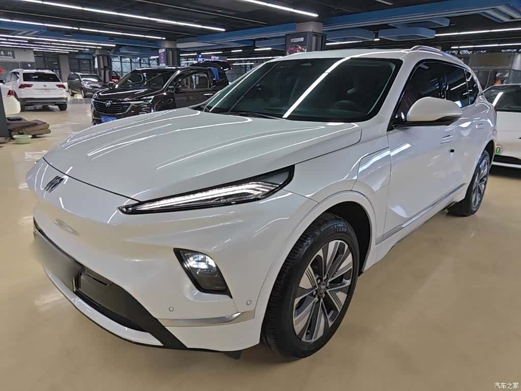 Buick E5, 2025 1