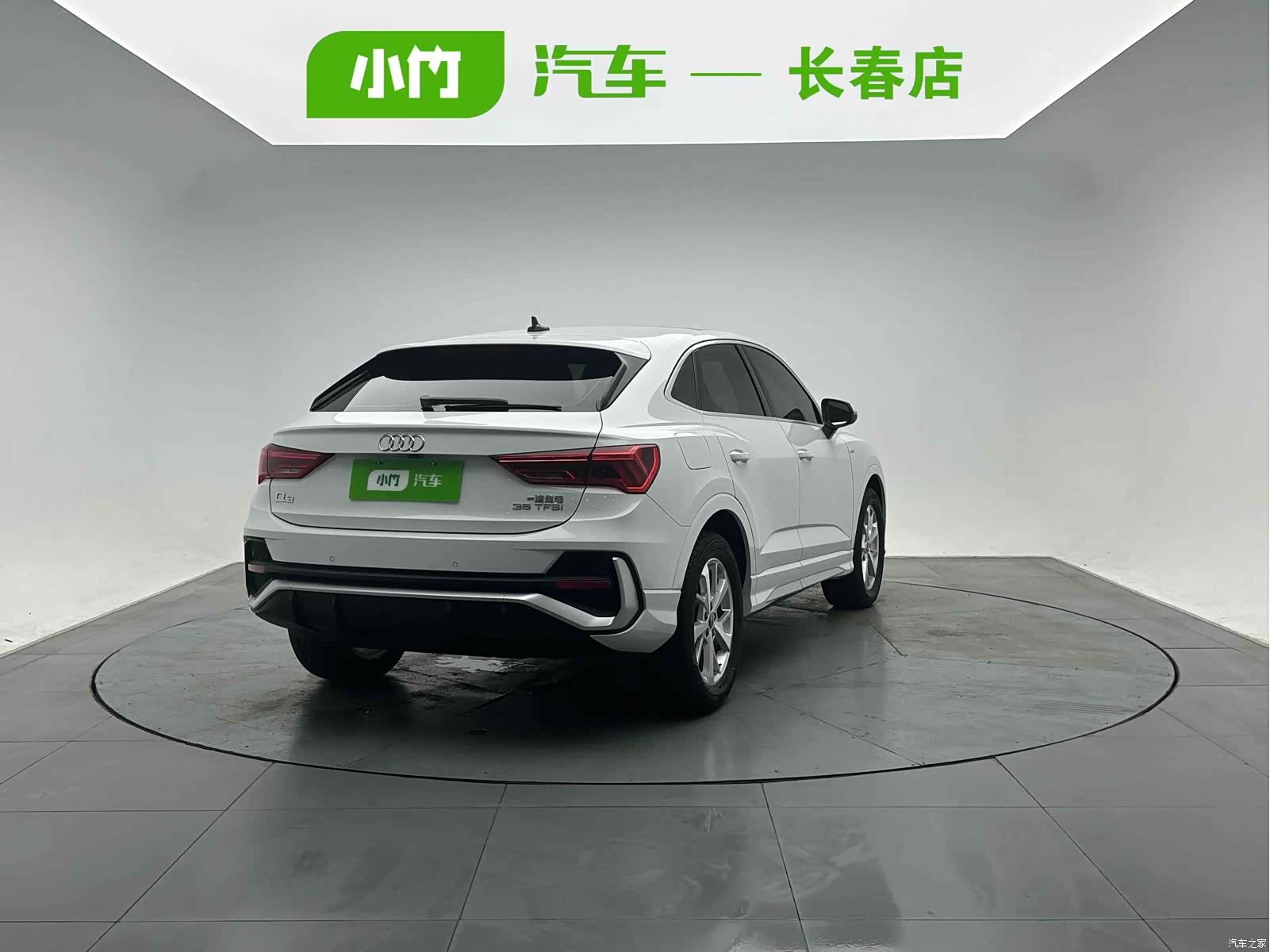 Audi Q3, 2022 6