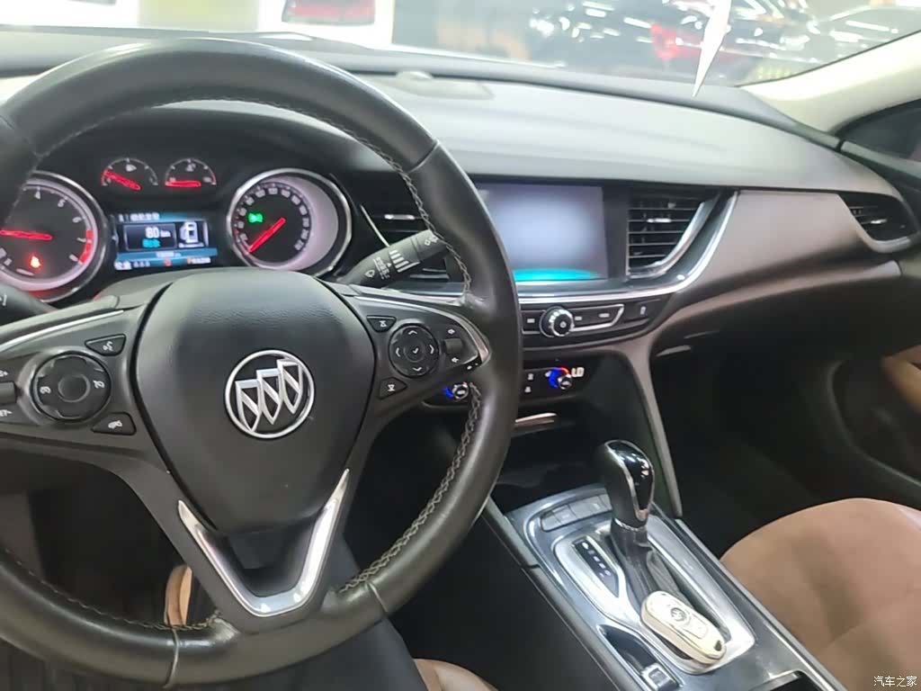 Buick Regal, 2019 10