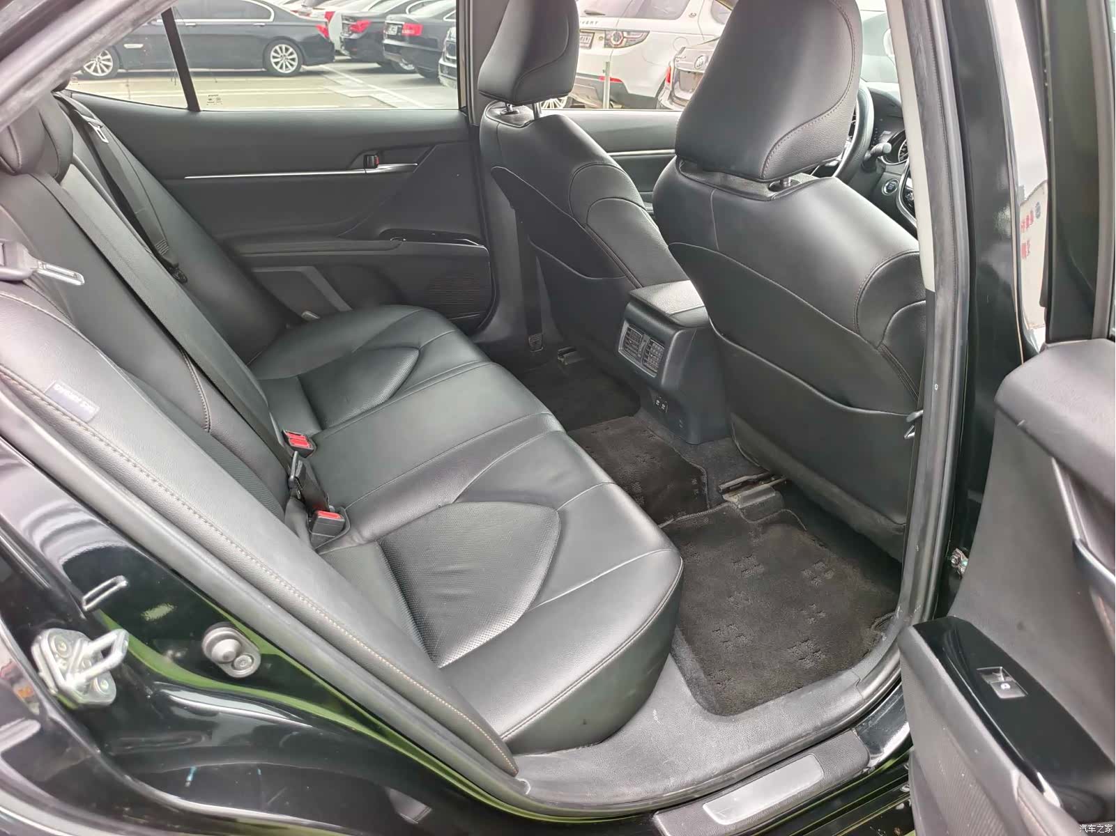 Toyota Camry, 2019 13