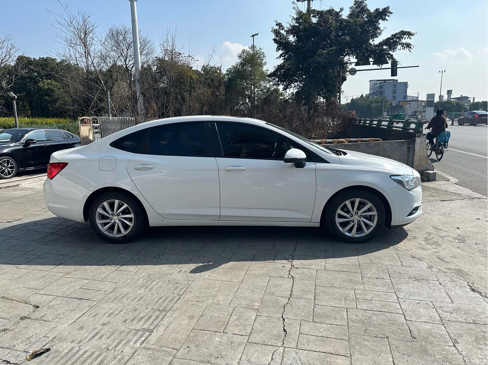 Buick Verano, 2016 4