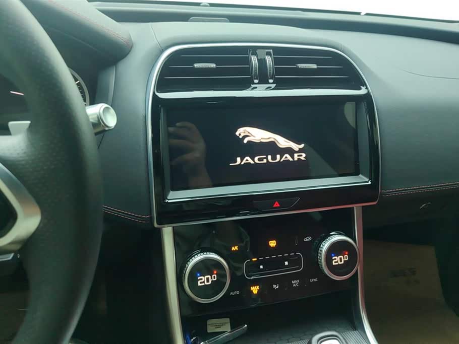 Jaguar XEL