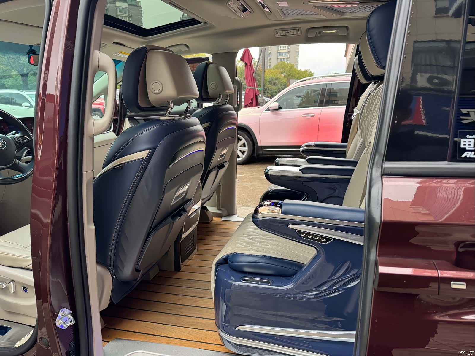 Buick GL8, 2022 12