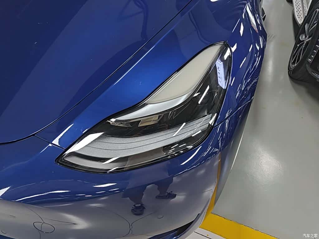 Tesla Model Y, 2022 18