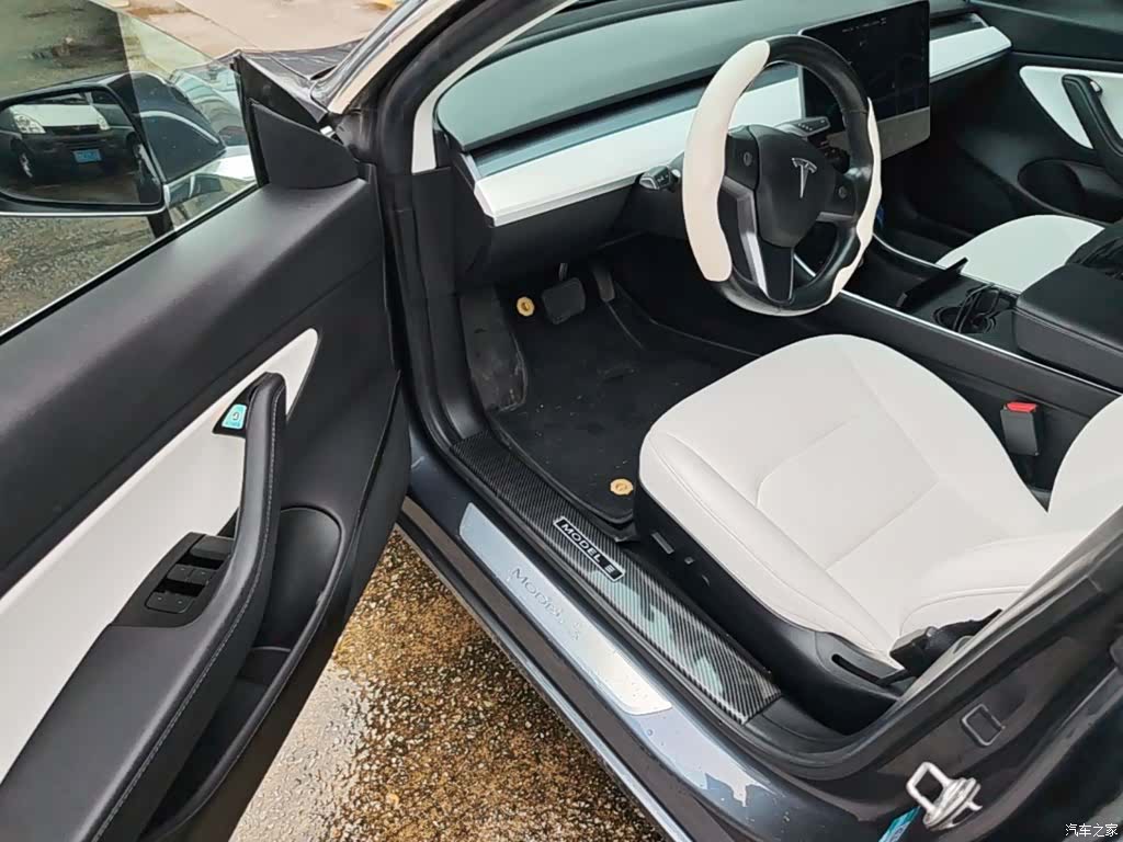 Tesla Model 3, 2019 16