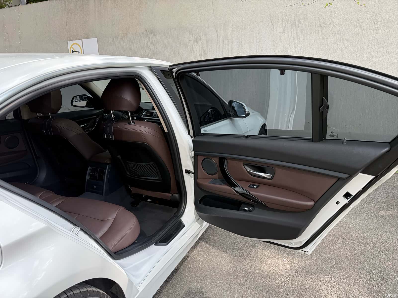 BMW 3 Series, 2019 21