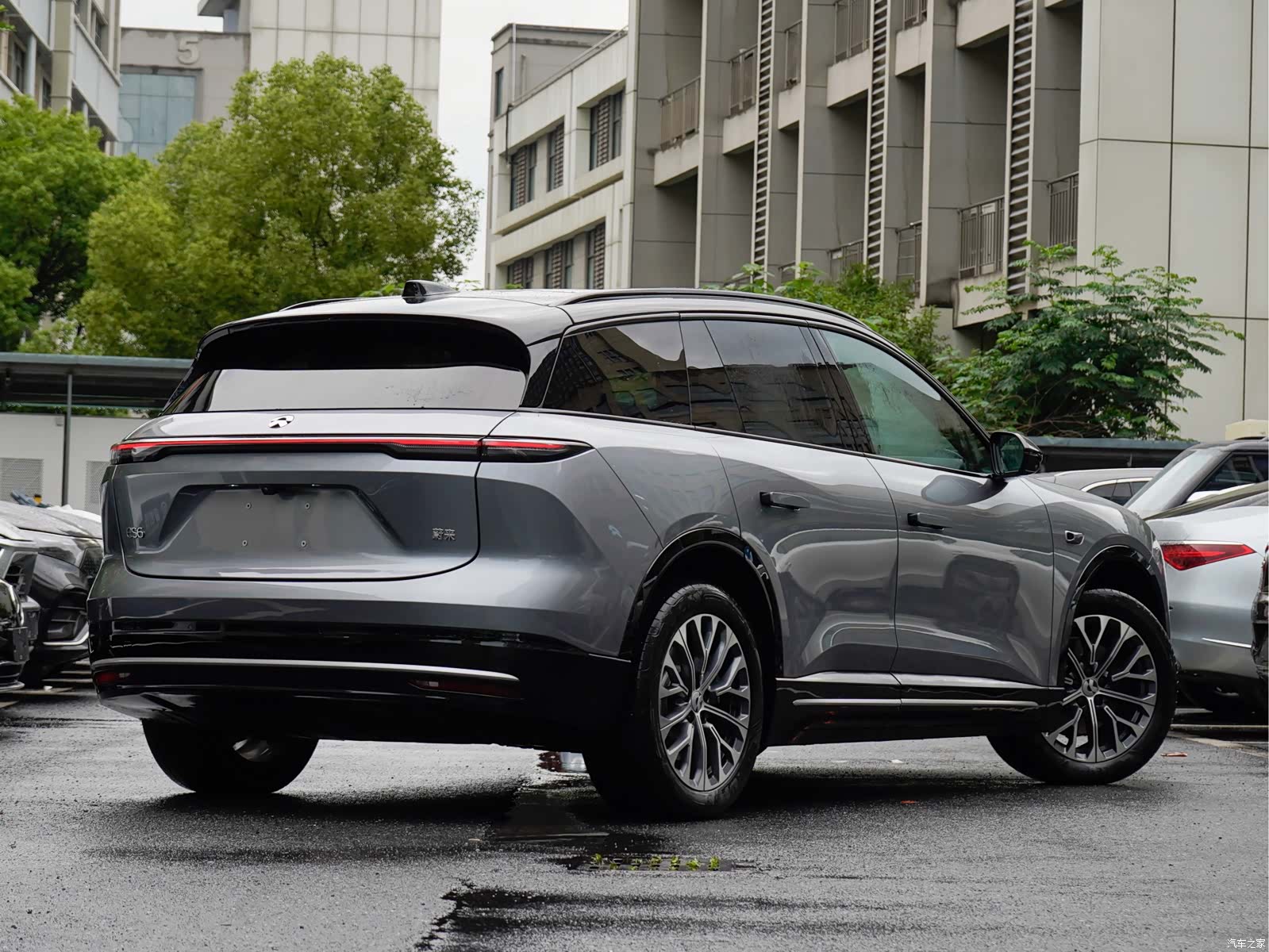 NIO ES6, 2025 4