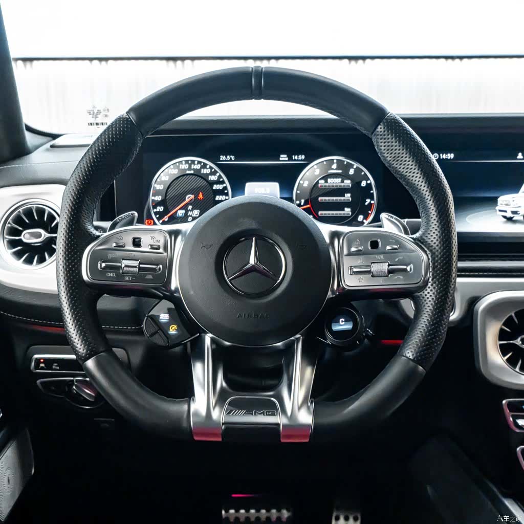Mercedes-Benz G-Class, 2023 16