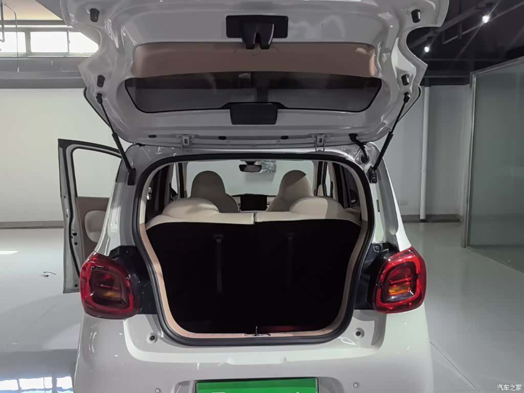 Wuling MINIEV, 2025 19