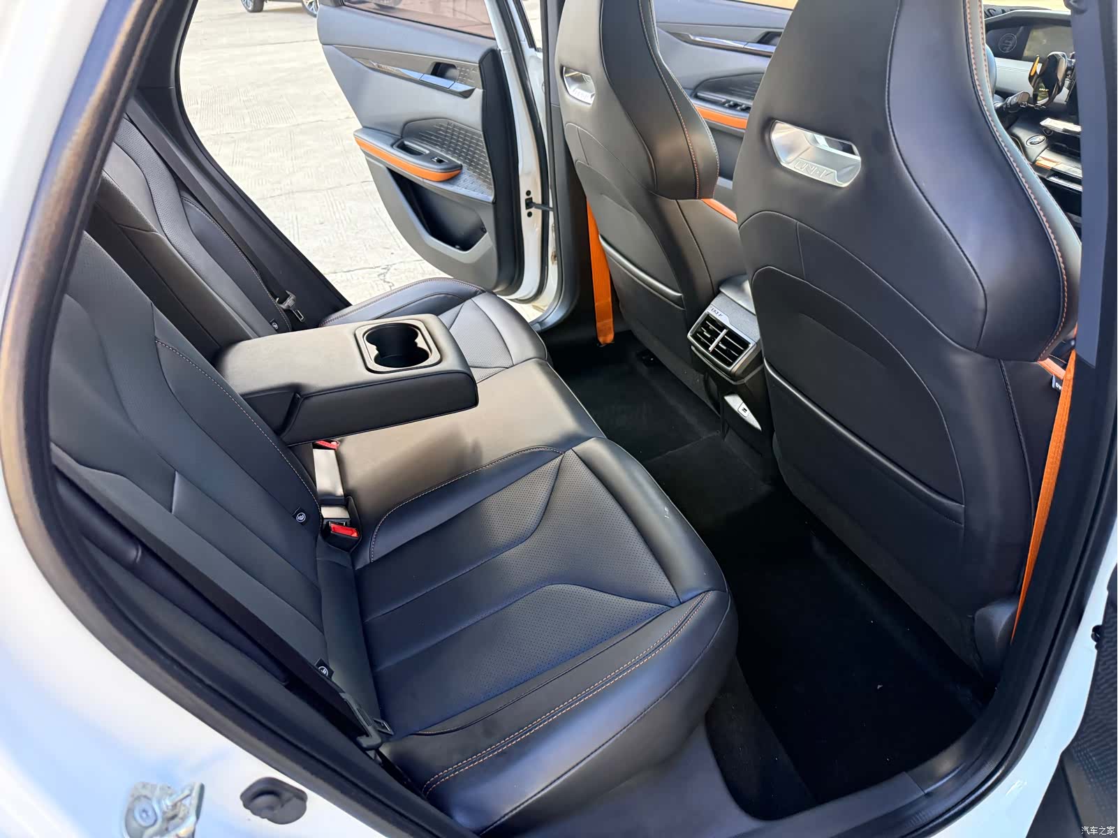Changan UNI-V, 2023 15