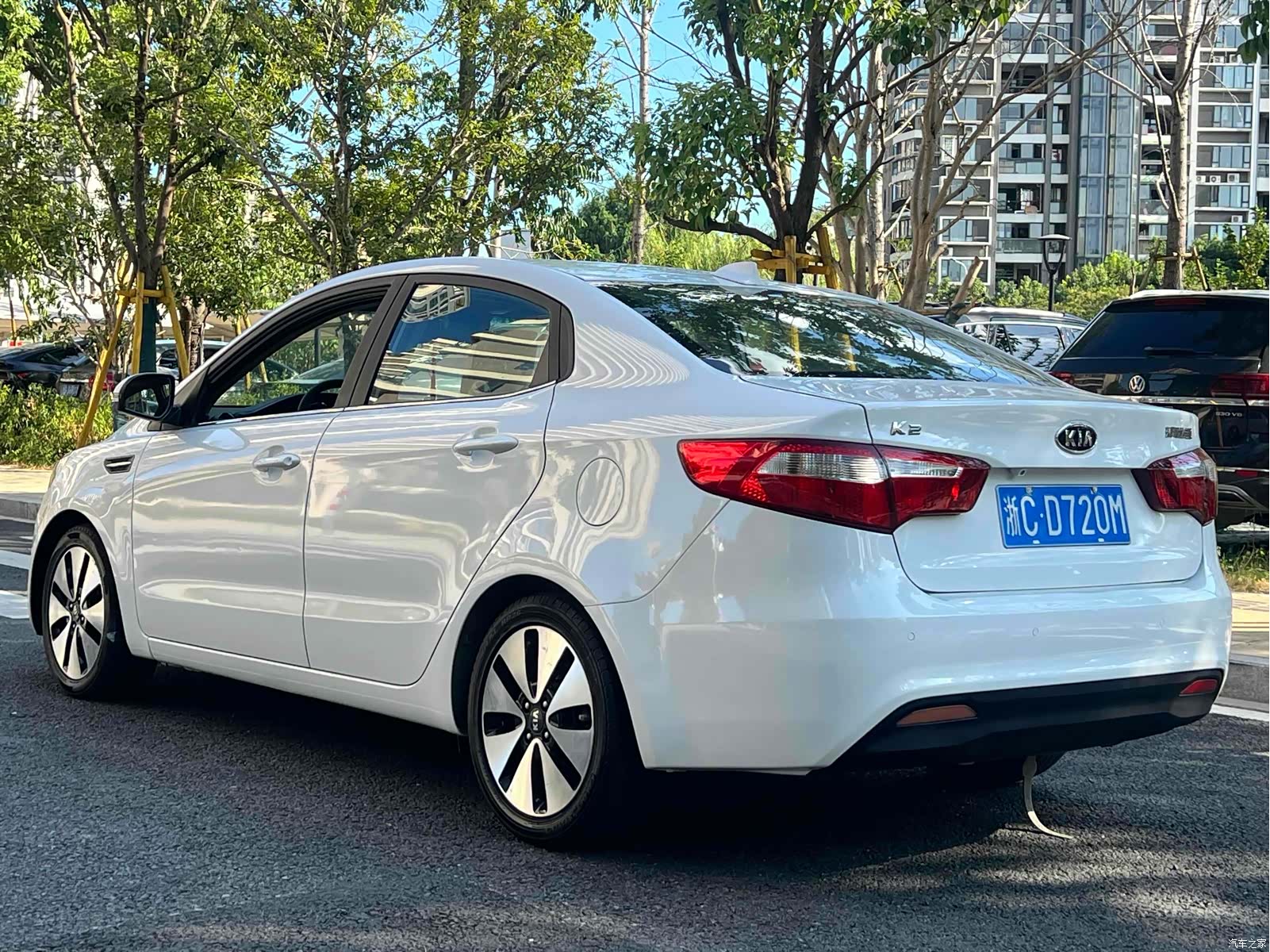 Kia K2, 2012 7