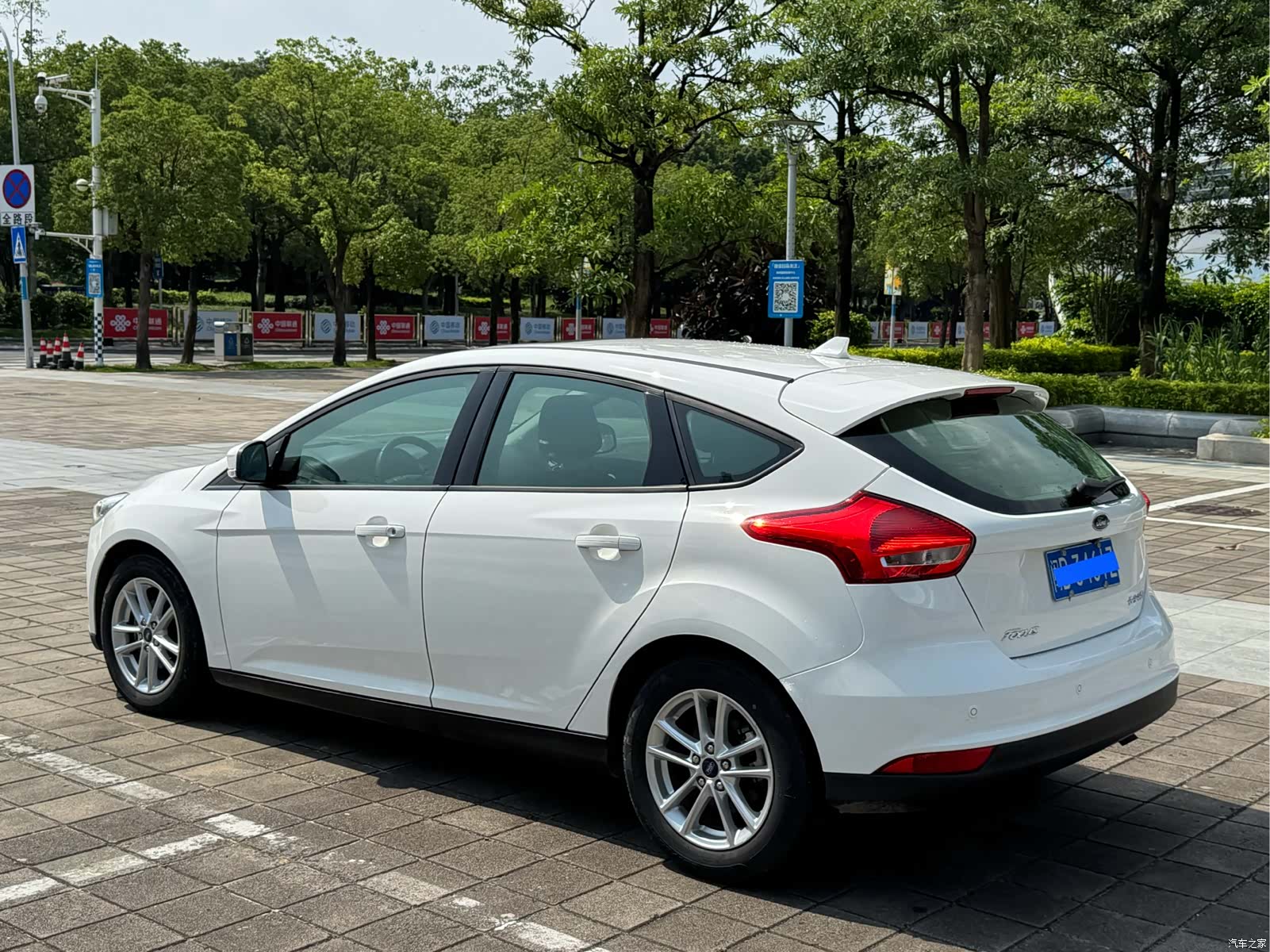 Ford Focus, 2019 все фото