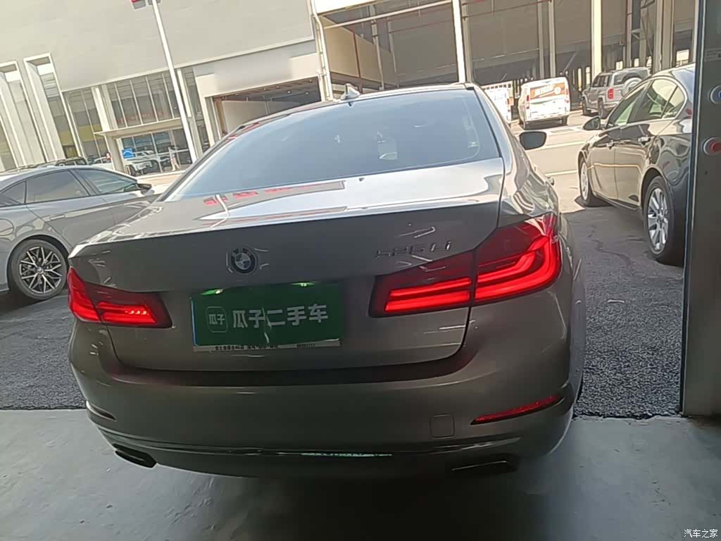 BMW 5 Series, 2018 6