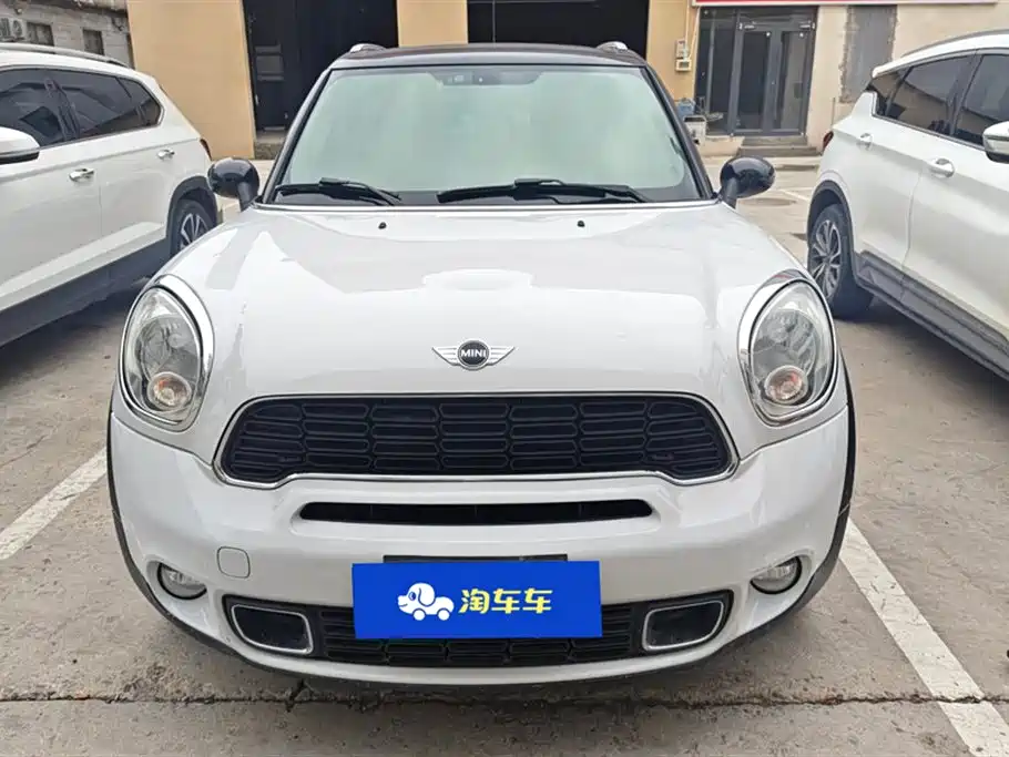 MINI COUNTRYMAN