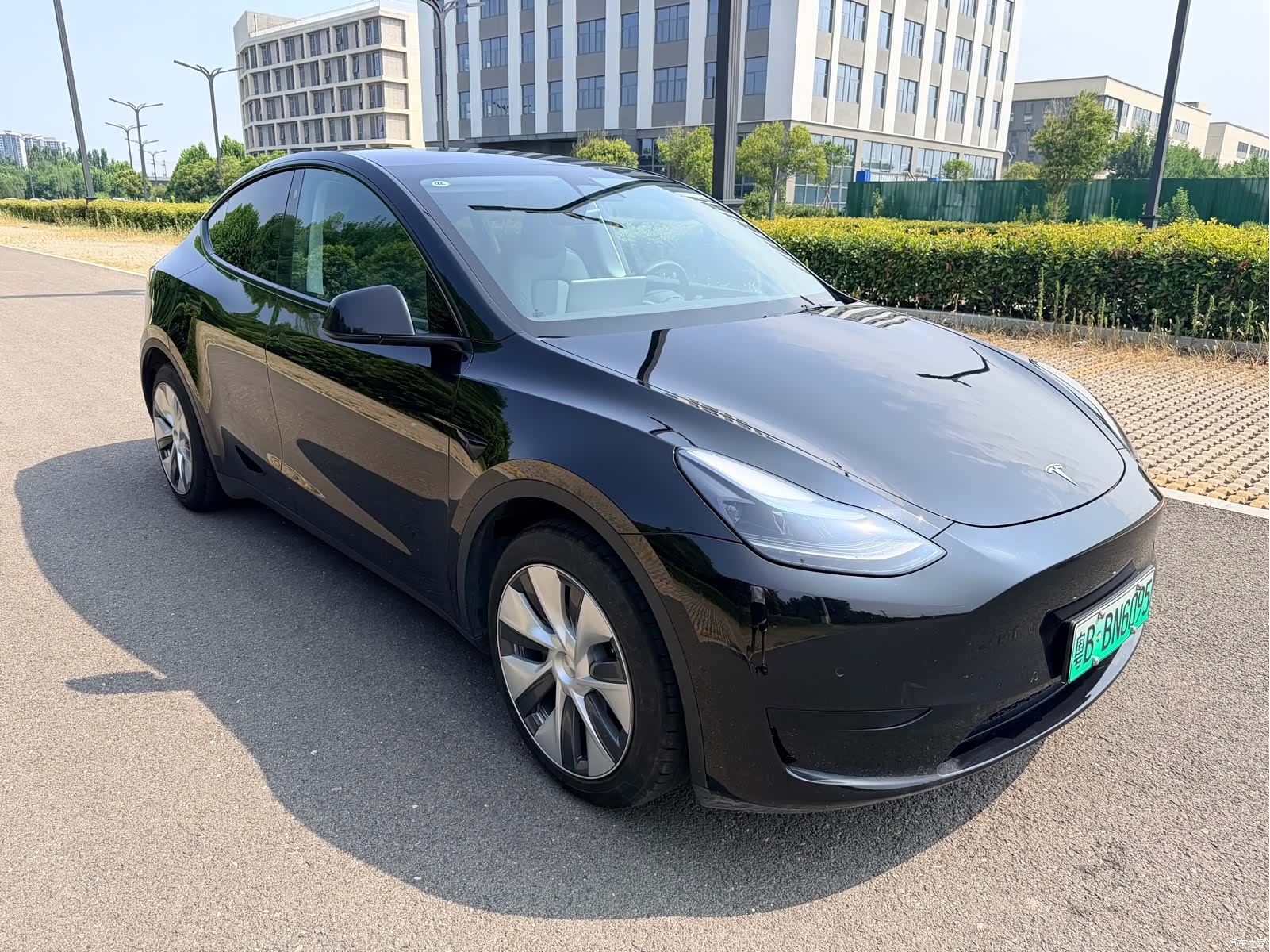 Tesla Model Y, 2023 3