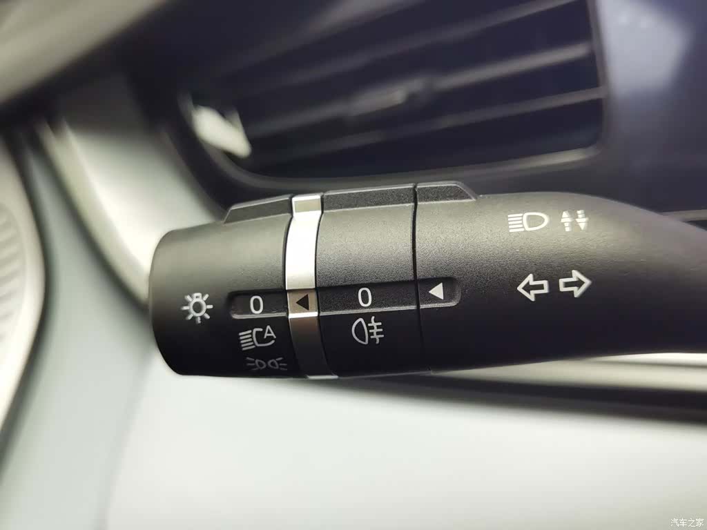 BYD Seal, 2024 21