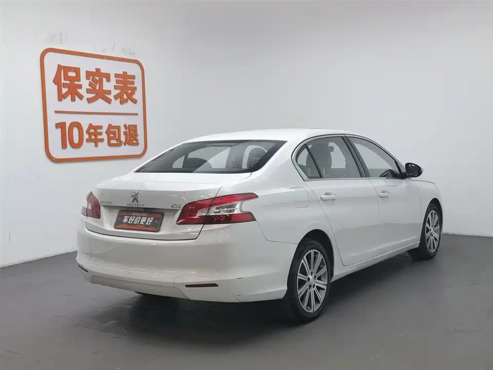 Peugeot 408