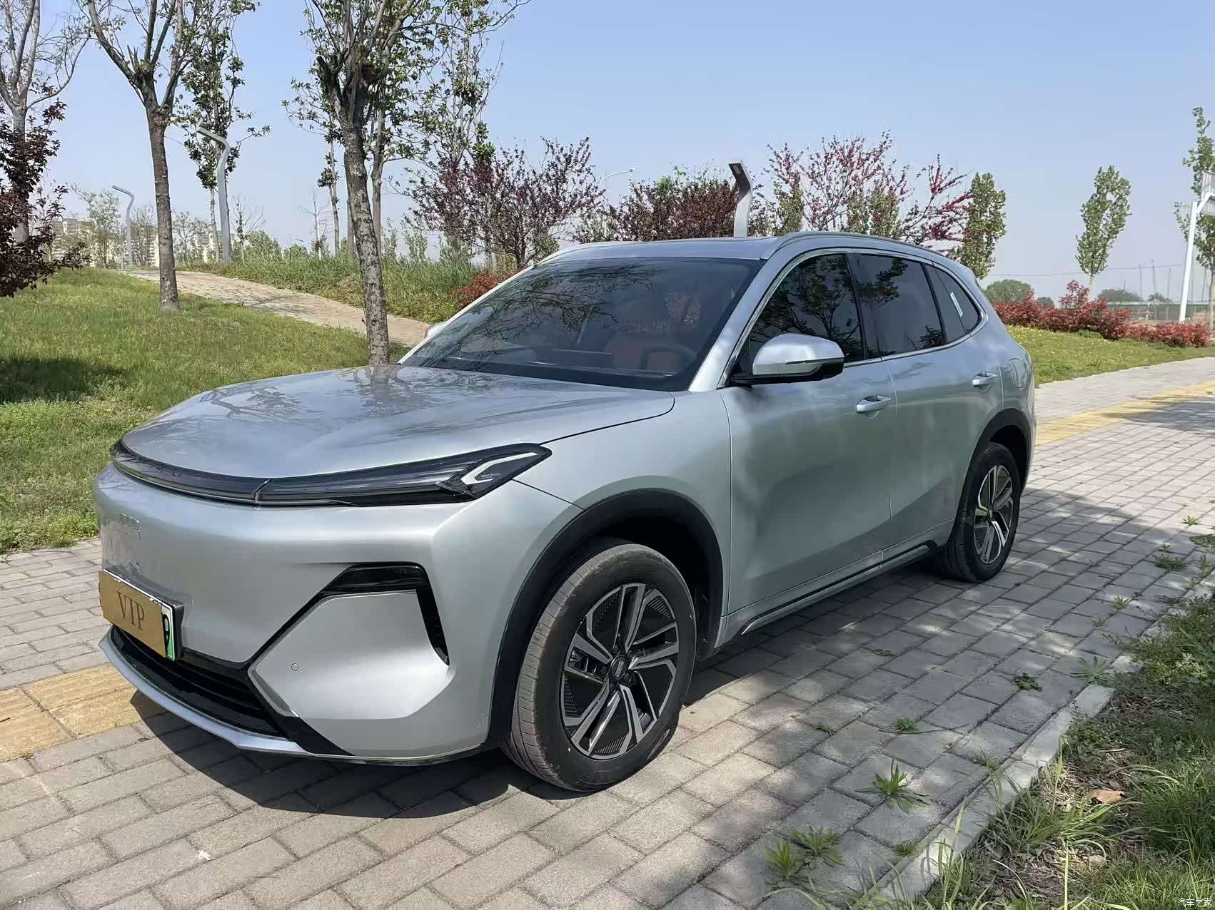 Geely 7, 2025 1
