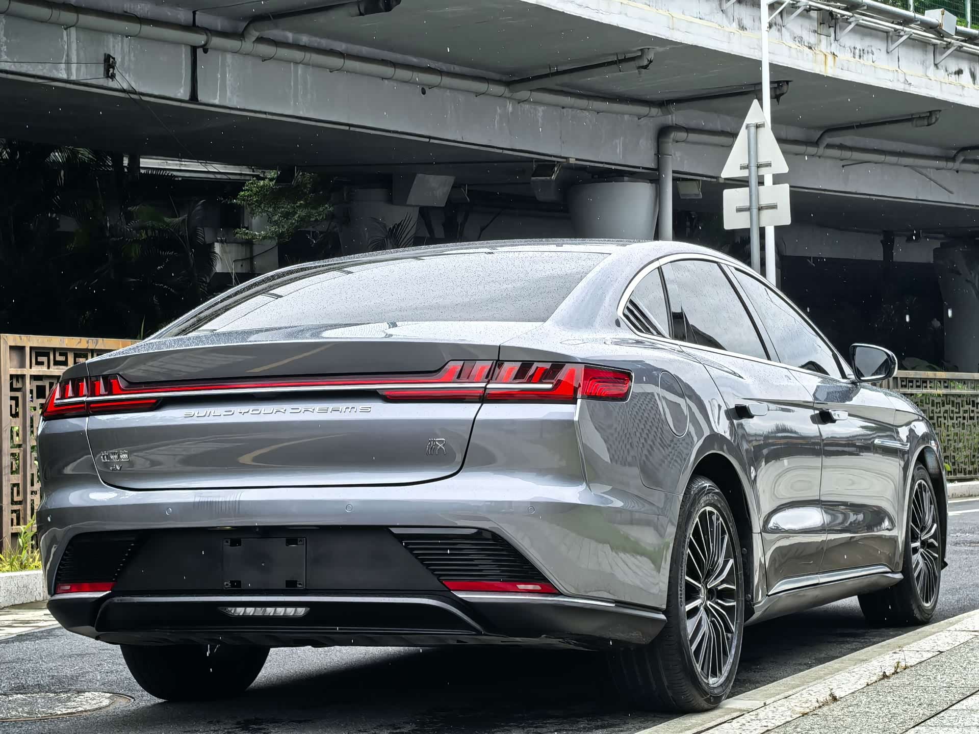 BYD Han, 2022 14