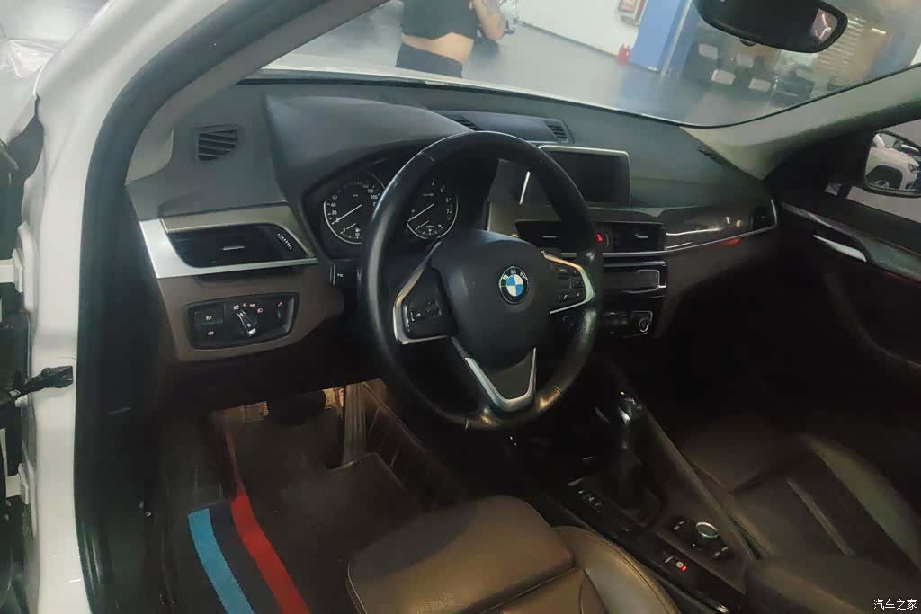 BMW X1, 2017 12