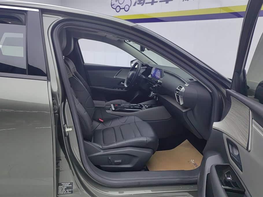 Citroen Versailles C5 X