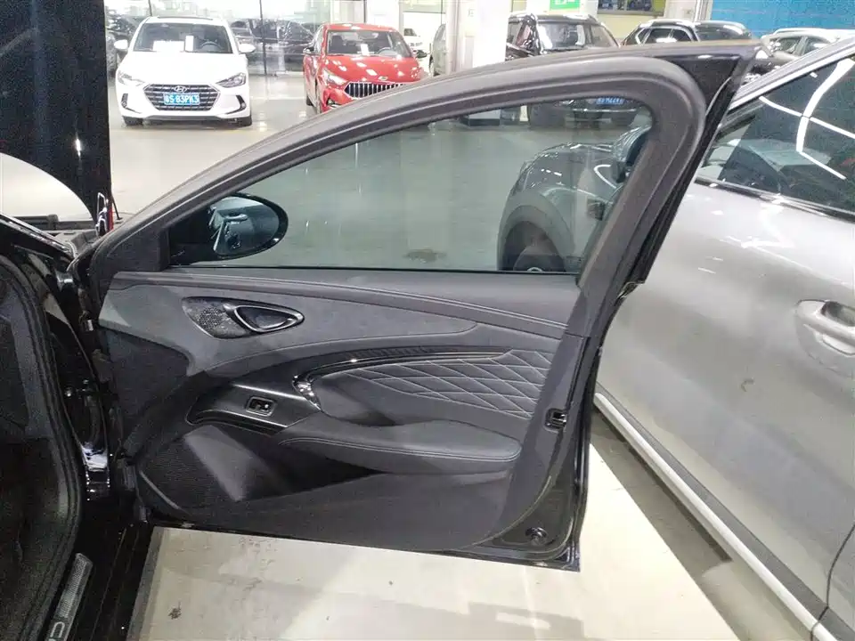 BYD seal