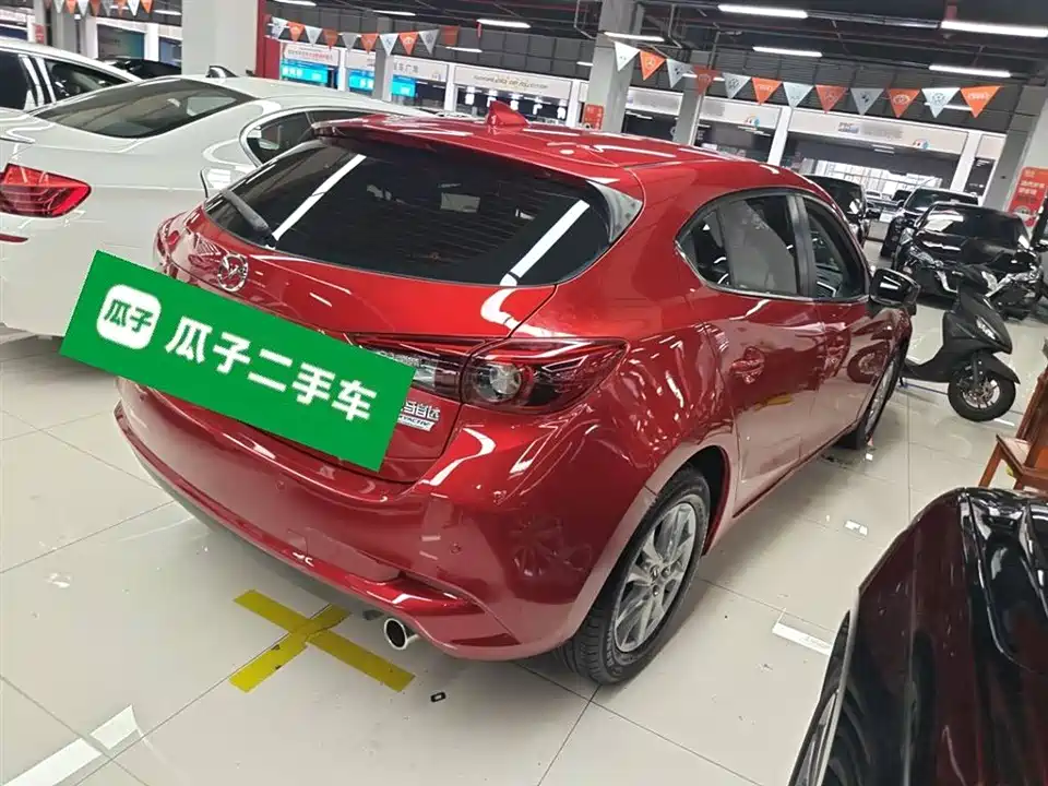 Mazda 3 Angkesaila