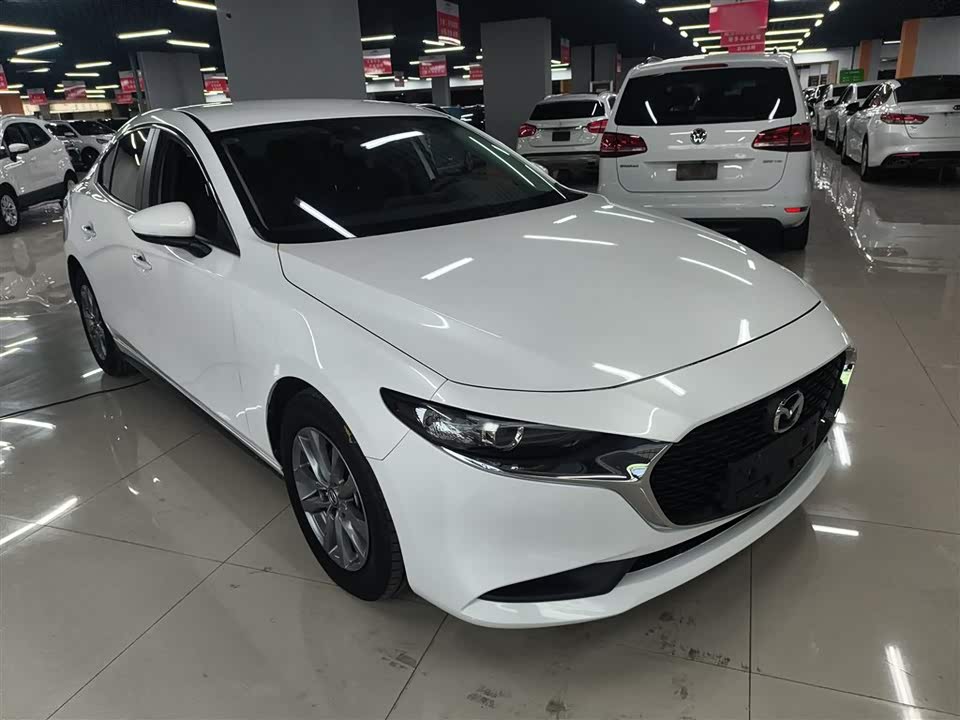 Mazda 3 Angkesaila