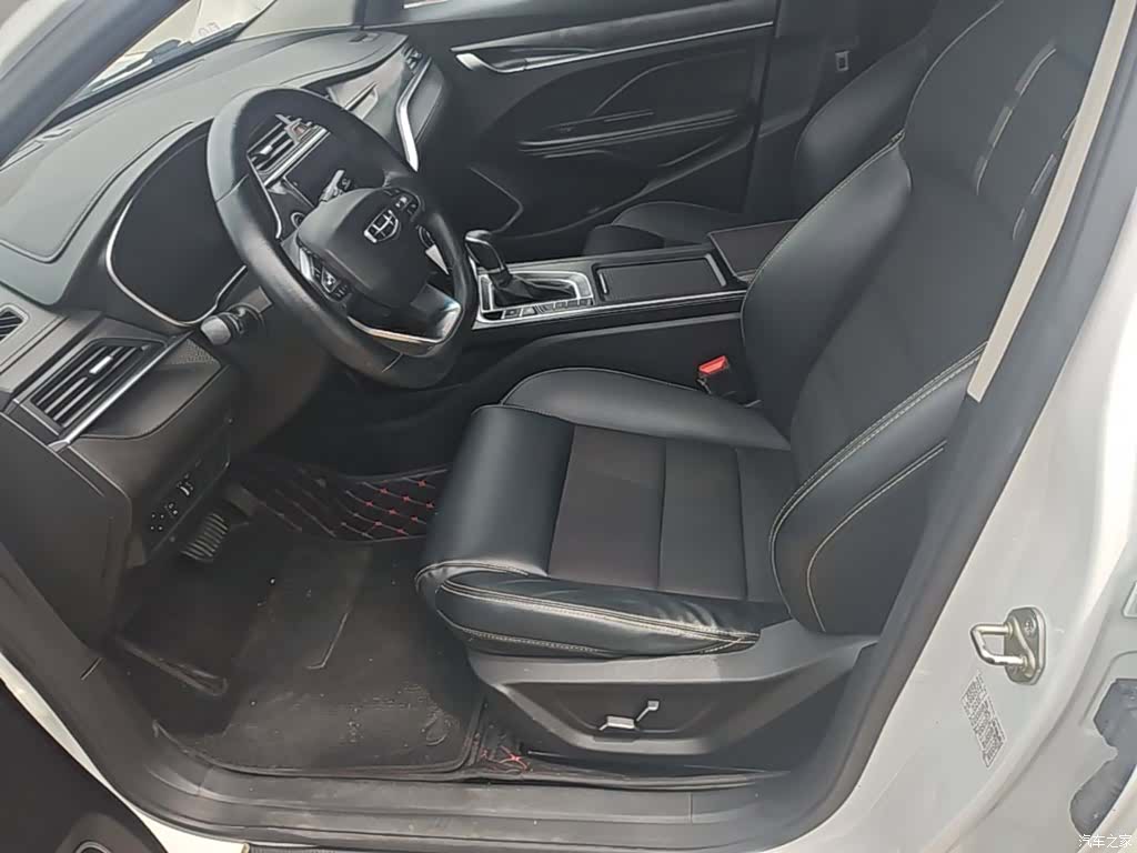 Geely Binray, 2021 15