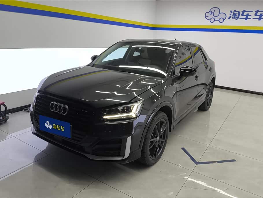 Audi Q2L