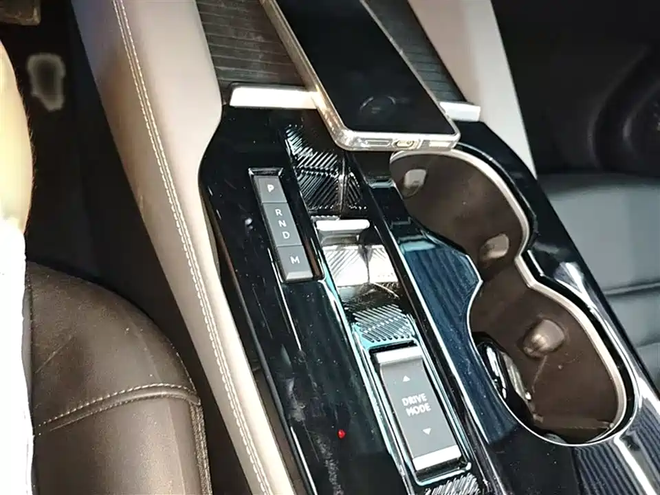 Citroen Versailles C5 X