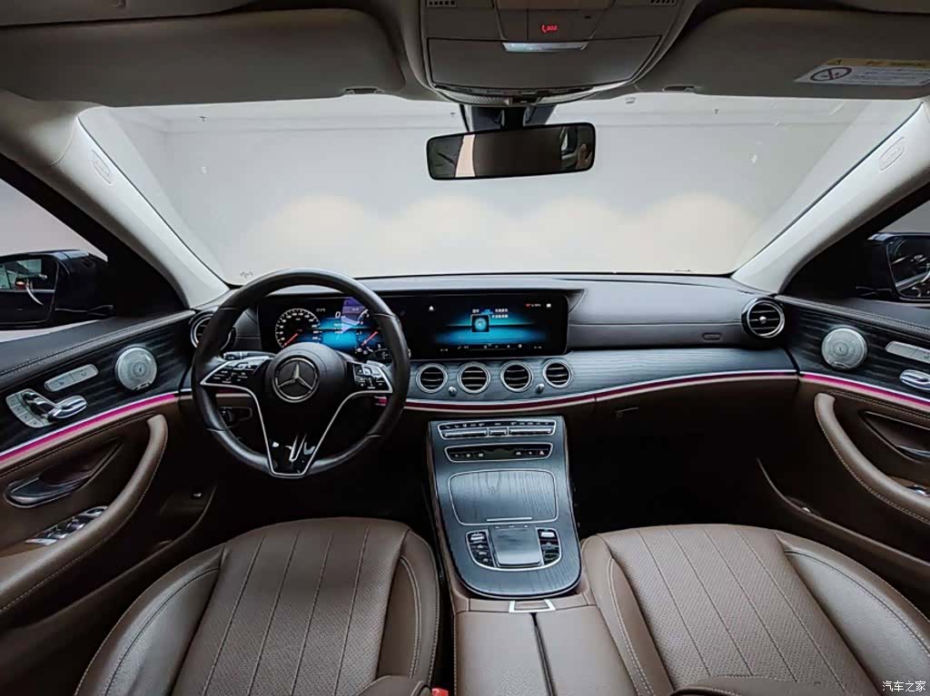 Mercedes-Benz E-Class, 2023 10