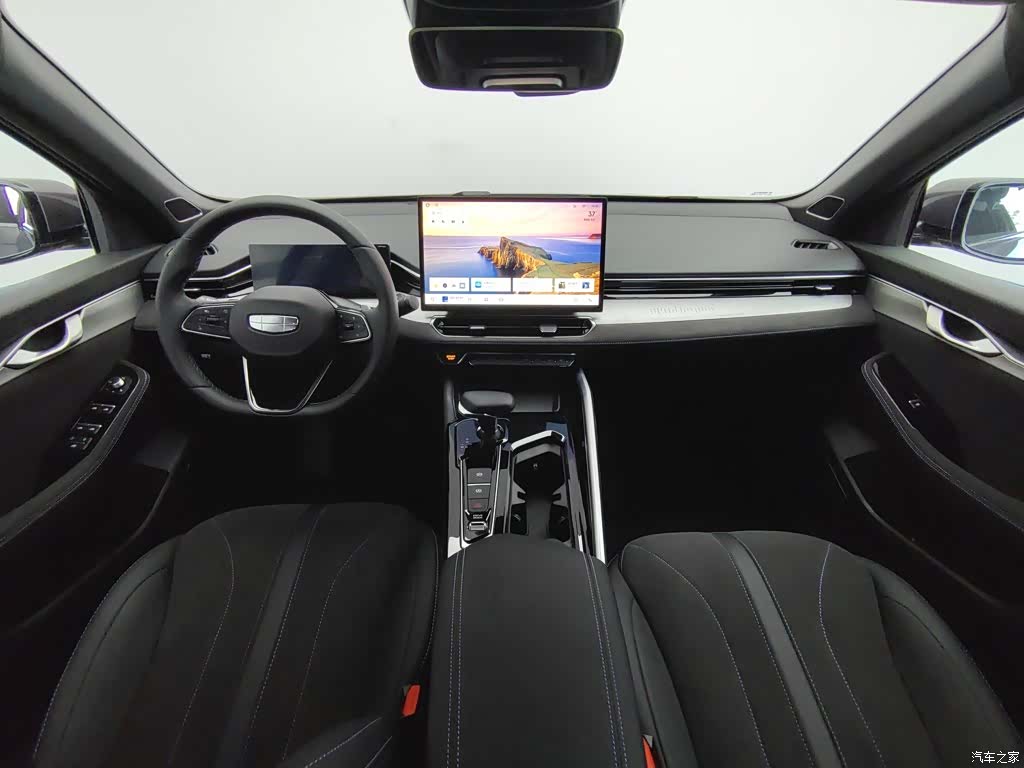 Geely Preface, 2025 все фото