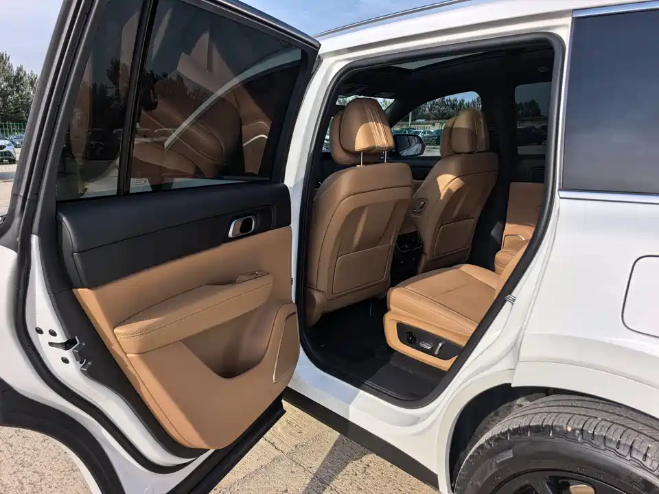 Li Auto Ideal ONE