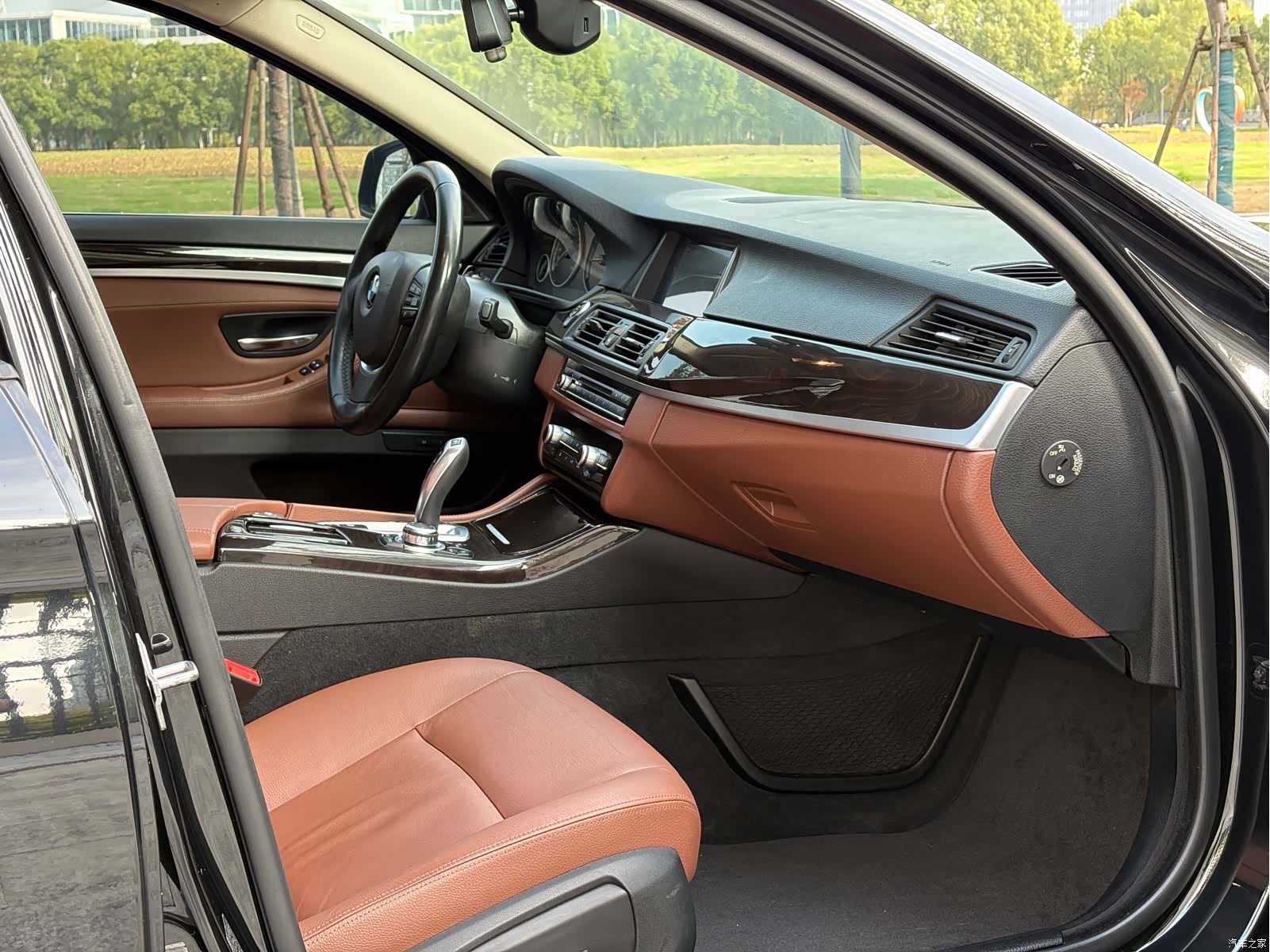BMW 5 Series, 2017 9