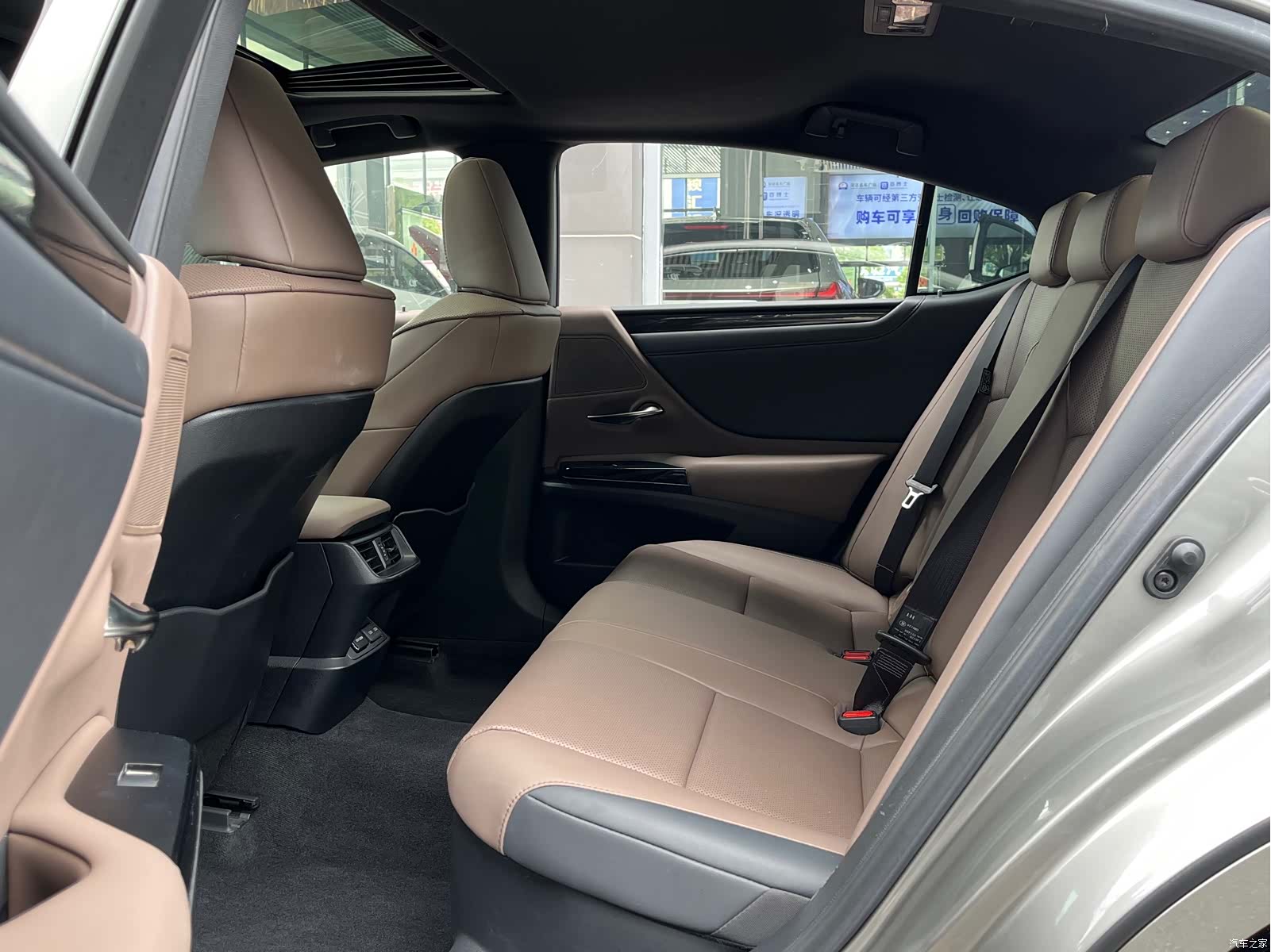 Lexus ES, 2024 6